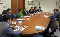 Mr. Liang Qun, Director of United Front Department of Ningbo Municipal Committee leads a delegation to CUHK